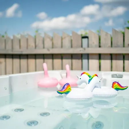 Tosca - Vinny Sklep Prušánky